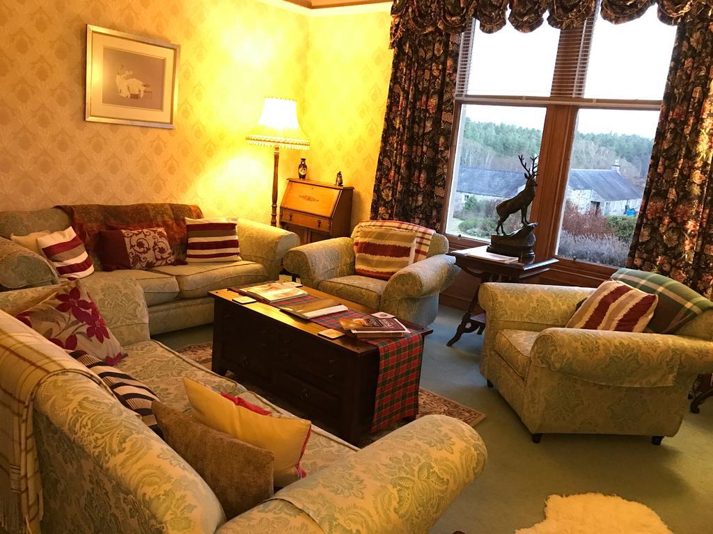 Rossmor Bed & Breakfast Grantown-on-Spey Ngoại thất bức ảnh