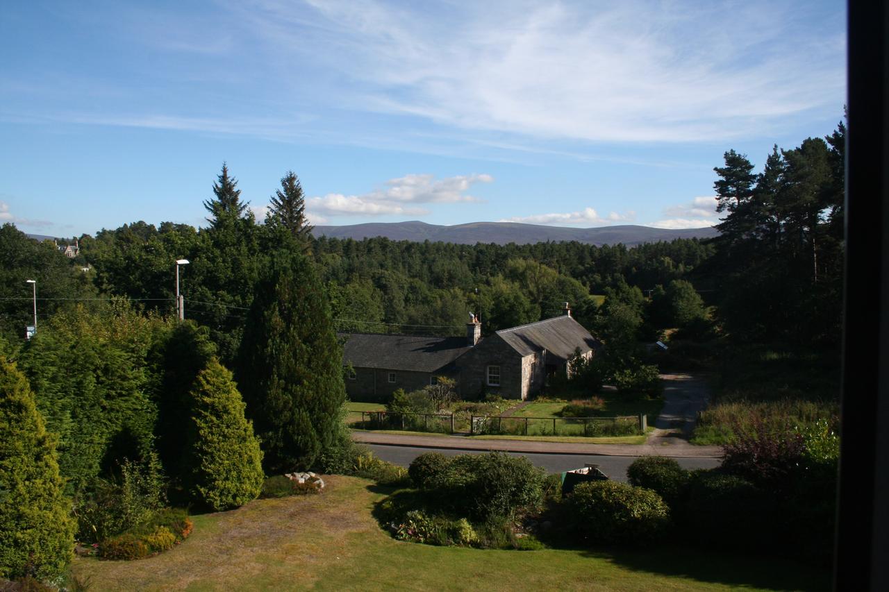 Rossmor Bed & Breakfast Grantown-on-Spey Ngoại thất bức ảnh