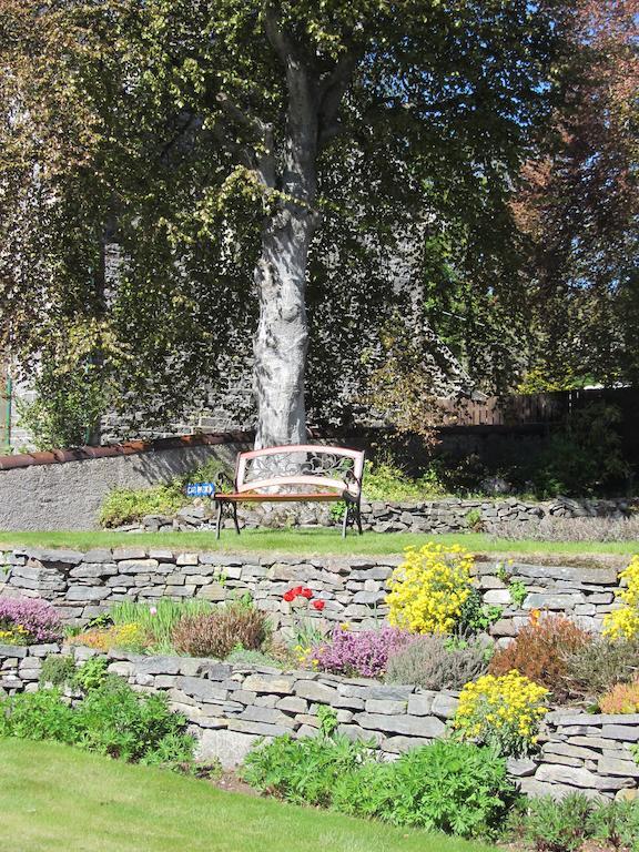 Rossmor Bed & Breakfast Grantown-on-Spey Ngoại thất bức ảnh