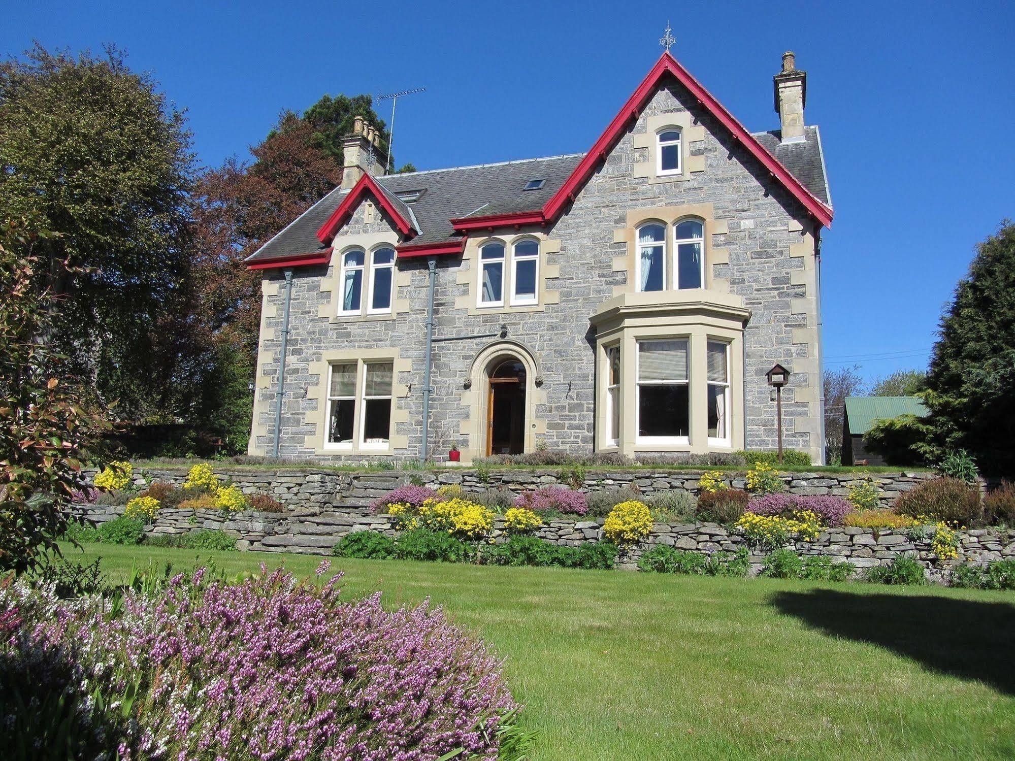 Rossmor Bed & Breakfast Grantown-on-Spey Ngoại thất bức ảnh