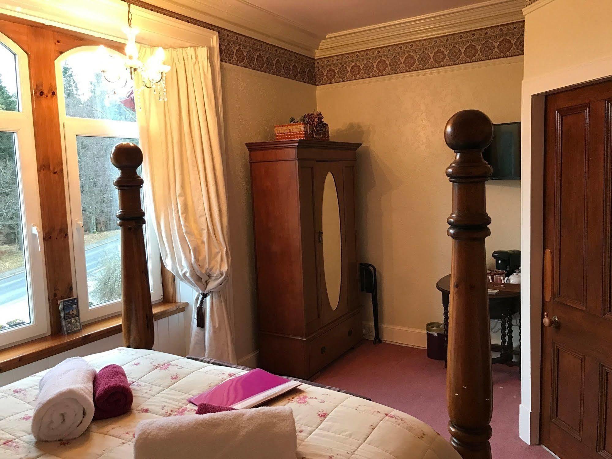 Rossmor Bed & Breakfast Grantown-on-Spey Ngoại thất bức ảnh